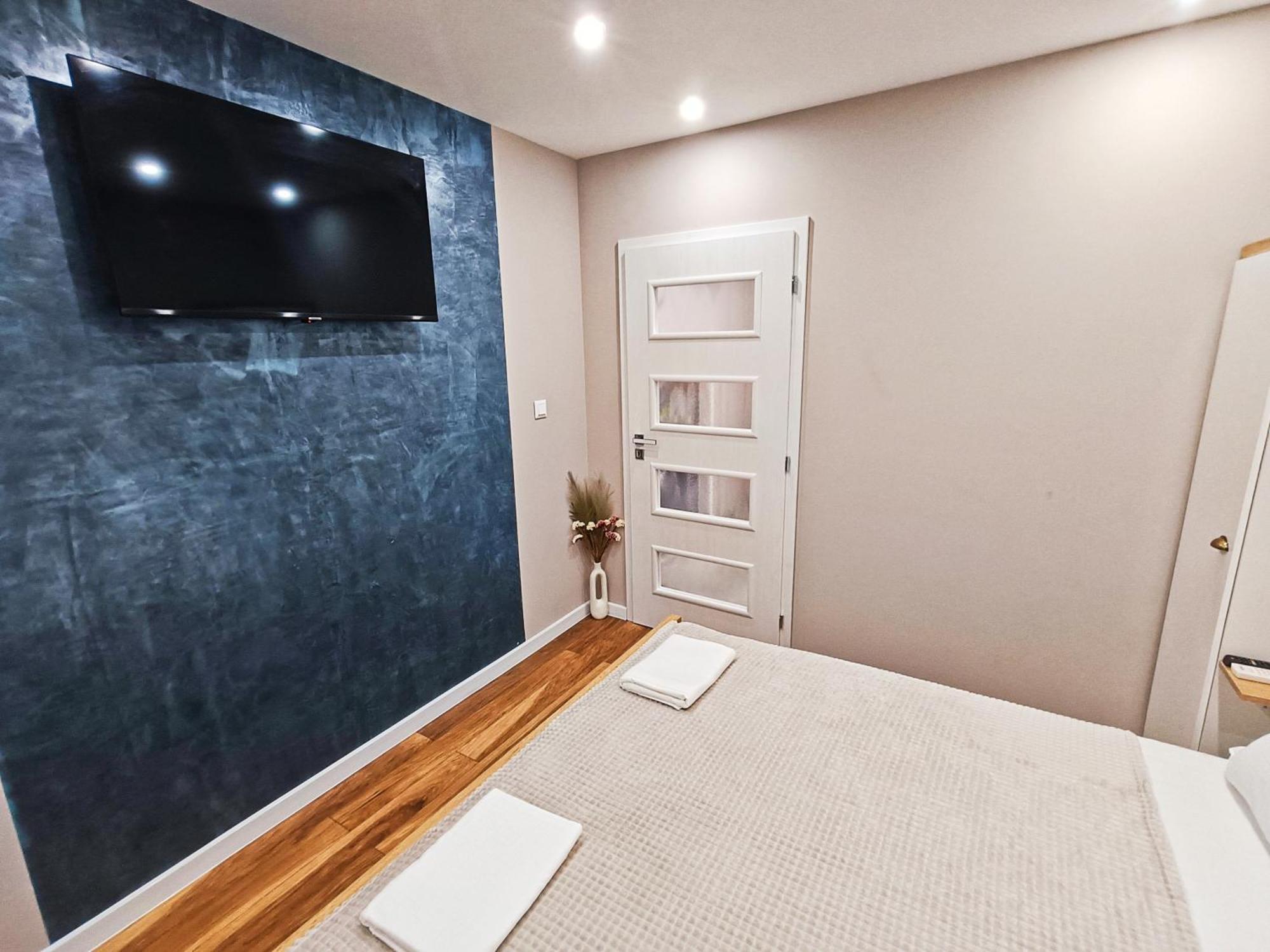 Mdm Apartment City Center Felicita Deluxe Ruse Exterior photo